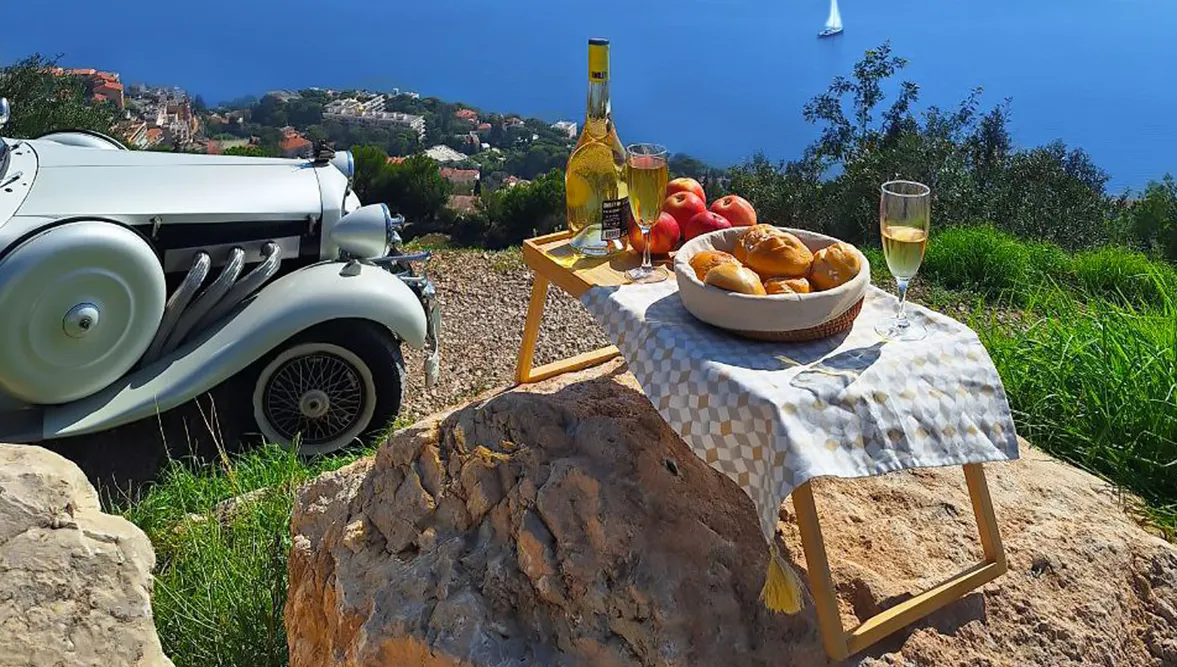 Organisation de pique-niques sur la Côte d'Azur de Monaco - Monaco, Nice, Côte d'Azur - Retro Auto Style