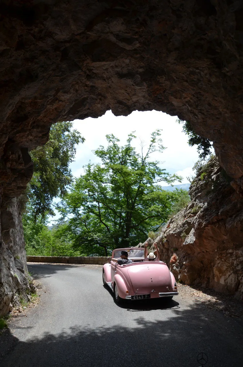 Location de voitures anciennes sur la Côte d'Azur